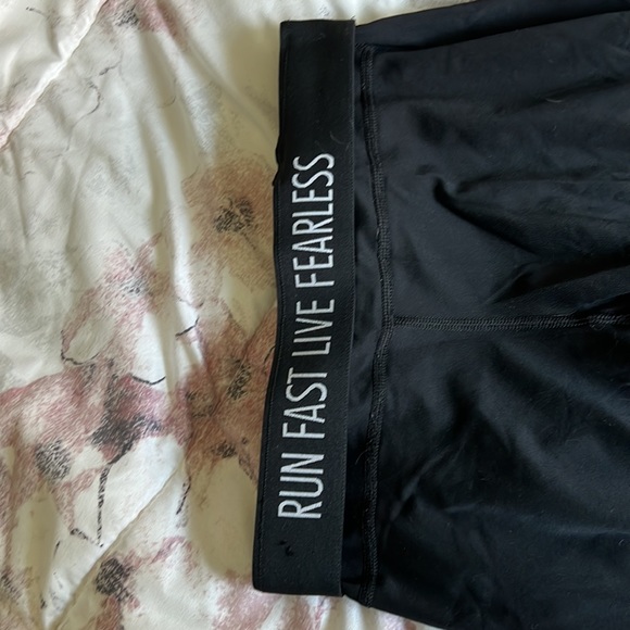 Black Nike "Run fast" cropped leggings size small - Picture 4 of 4